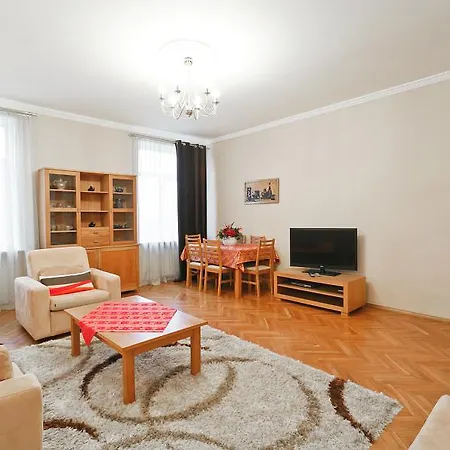 Appartamento Classic Two-bedroom On Karla Marksa 50 Minsk