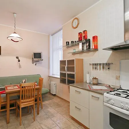 Appartamento Classic Two-bedroom On Karla Marksa 50 *
