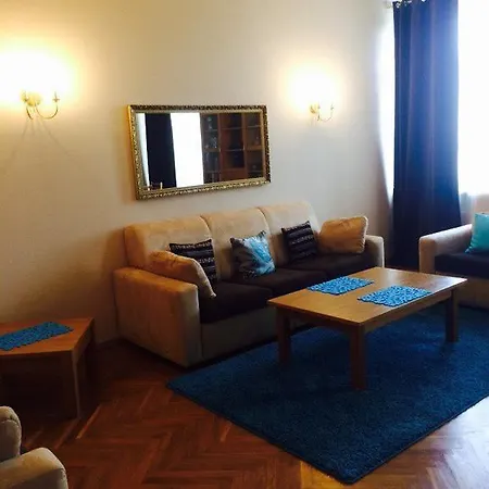 Appartamento Classic Two-bedroom On Karla Marksa 50 Minsk