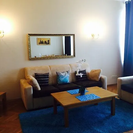 Classic Two-bedroom On Karla Marksa 50 Appartamento Minsk